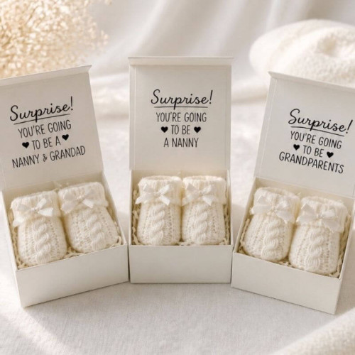 Pregnancy Announcement Gift booties