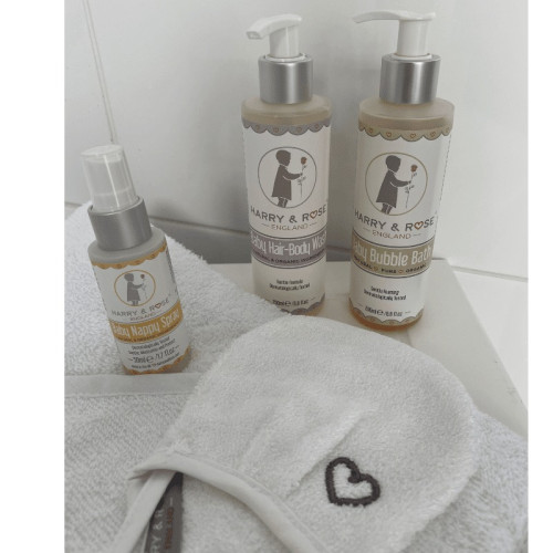 Harry & Rose Gift Box