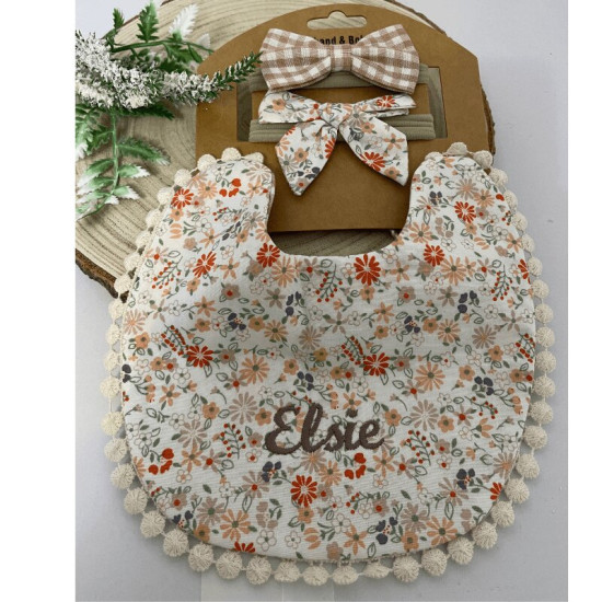 Personalised Floral Bib Set