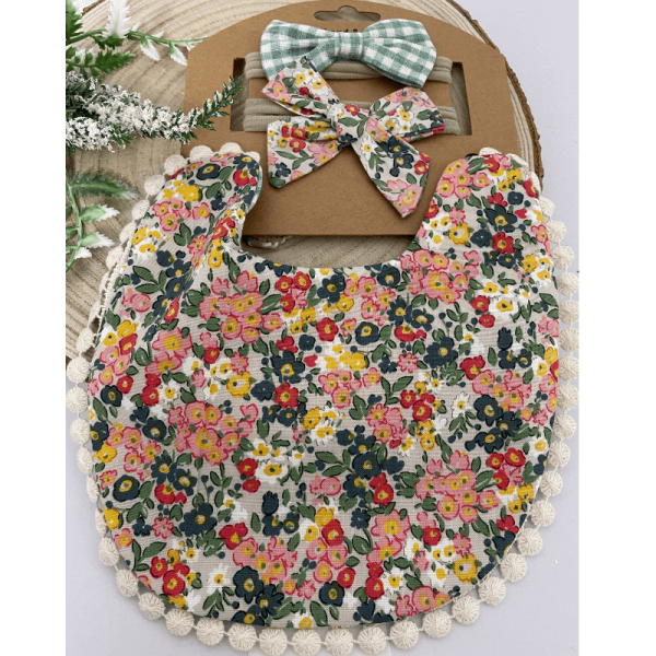 Floral Bib 4